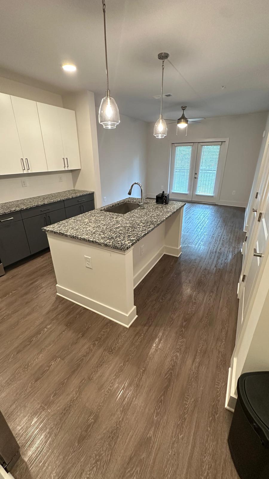 Completed DJ7 Solutions make-ready apartment kitchen ready for the next resident